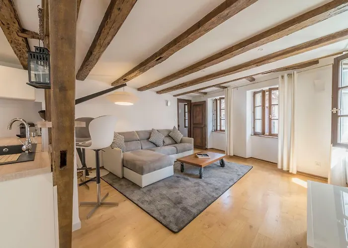 Le Carre D'or - Avec Vue Cathedrale Apartment *