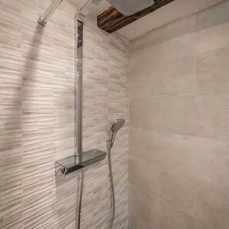 Апартаменты Le Carre D'or - Avec Vue Cathedrale